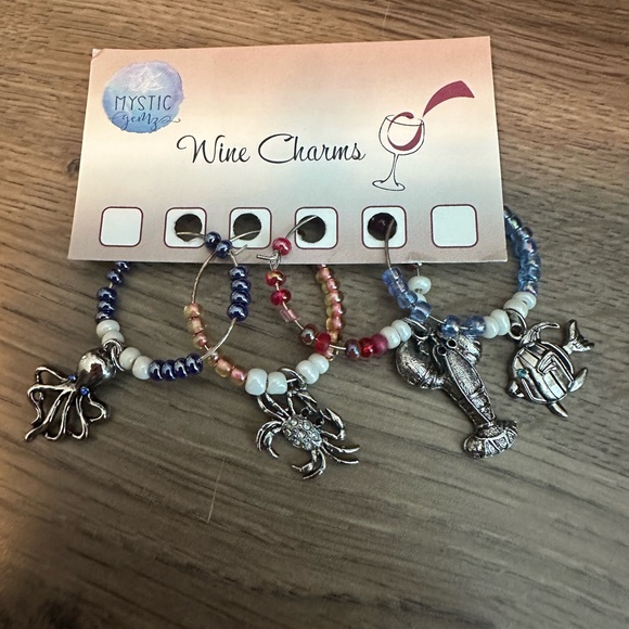 2 sets of Wine Charms 4 each 8 total Stars &Stripes and Sea Creatures NWT - Picture 3 of 3